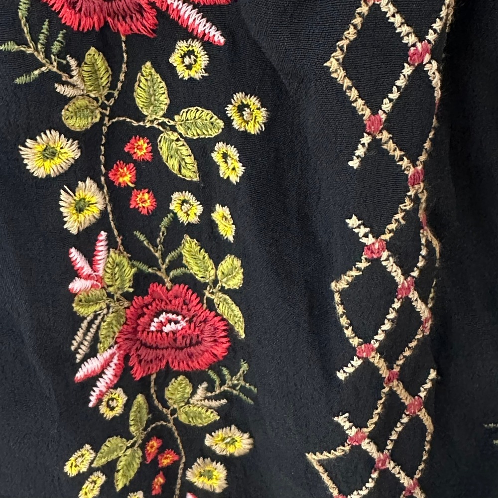 J Jill Black Embroidered Floral V Neck Tassel Long Sleeve Petite Blouse Top‎ S - Picture 8 of 10
